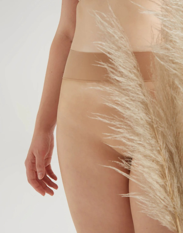 bild-nahtlose-15den-strumpfhose